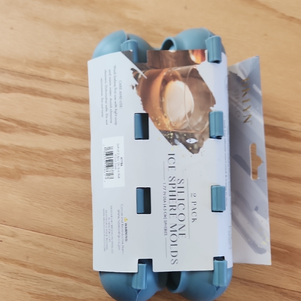 2 Pack Silicone Ice Sphere Molds for Drinks - Picture 6 of 14